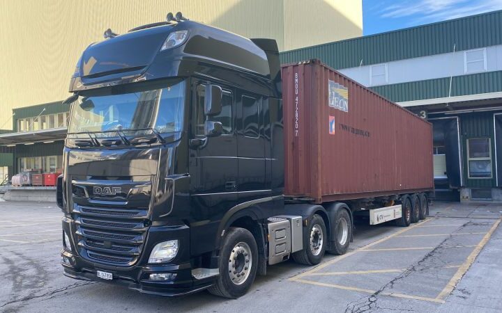 Cooltrans liefert DAF XF 530 FTG an Kunden aus - LKW-News aktuell und informativ 1