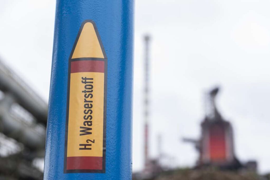 Thyssenkrupp Steel & Steag: Kooperation zu grünem Wasserstoff - LKW-News aktuell und informativ 3