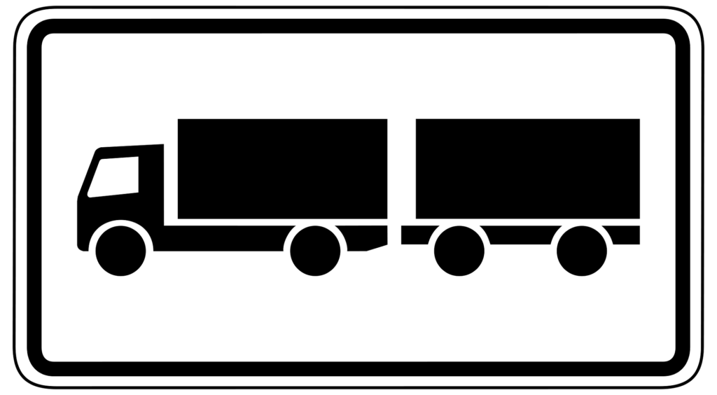 Deutschfeistritz/A9 (Stmk.): LKW-Anhänger kippt bei Verkehrsunfall