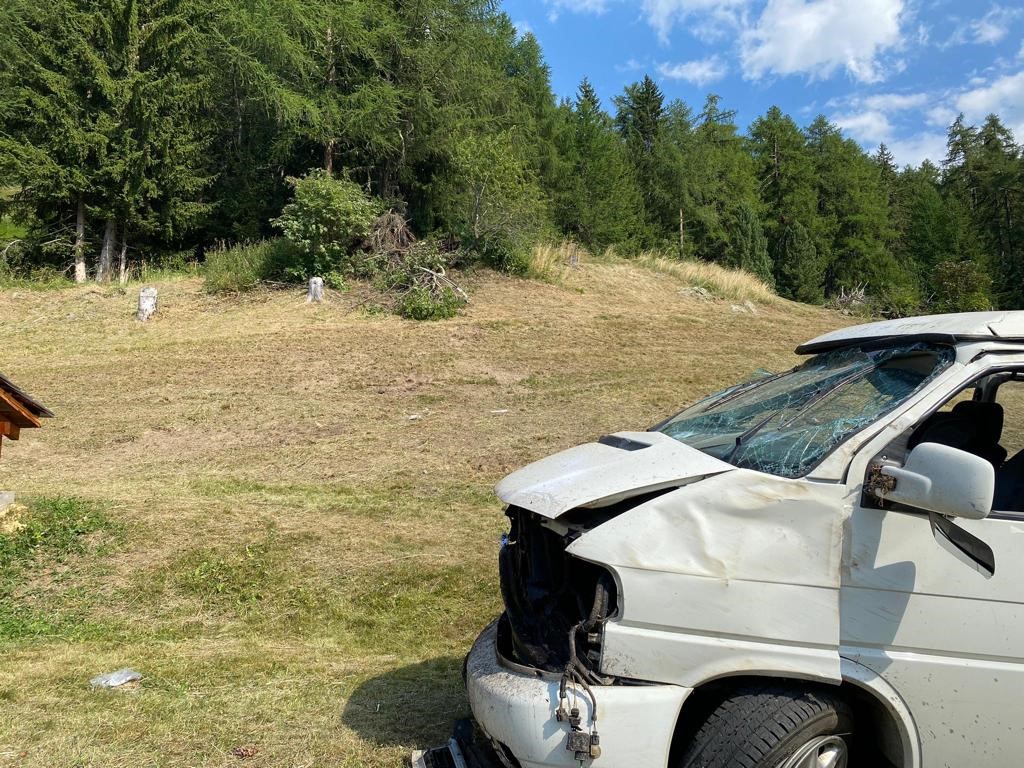 Ayer: Verkehrsunfall - eine Person verstorben - LKW-News aktuell und informativ 1