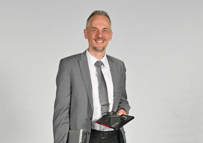 Unscheinbar und doch zentral: Die Filiale mit Partner im Schweizer Paraplegiker-Zentrum in Nottwil - LKW-News aktuell und informativ 2