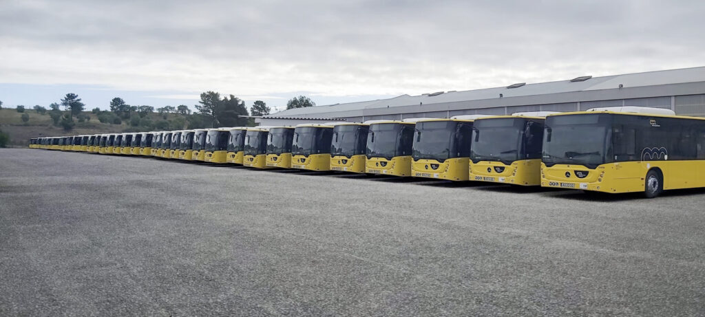 Rekordauftrag aus Portugal: Daimler Buses hat864 Omnibusse an die Área Metropolitana de Lisboa (AML) geliefert, die Region um die Hauptstadt Lissabon - LKW-News aktuell und informativ