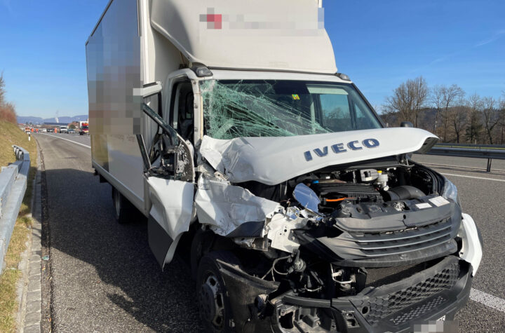 Brittnau/A2: Gegen Lastwagen geprallt (Zeugenaufruf) - LKW-News aktuell und informativ