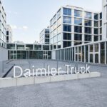 Daimler Trucks: Nach erfolgreichem ersten Geschäftsjahr 2022 zahlt Daimler Truck 7.300 Euro an Beschäftigte - LKW-News aktuell und informativ