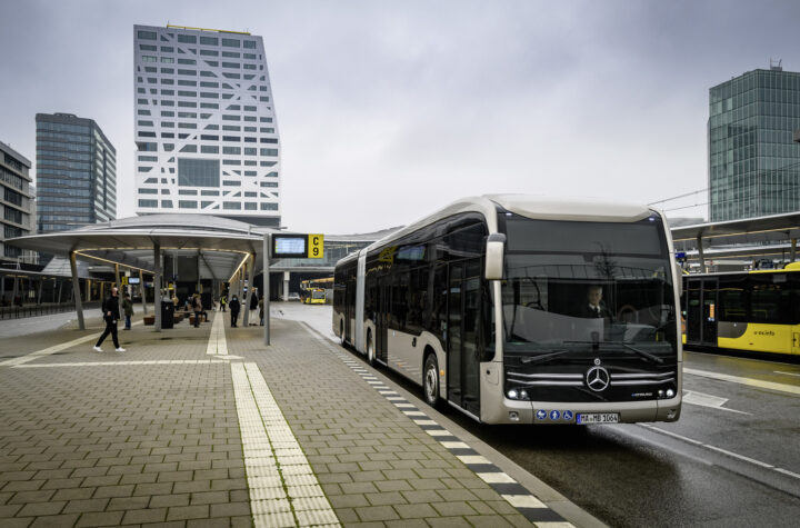 Daimler Buses liefert 35 vollelektrische Gelenkbusse Mercedes-Benz eCitaro in die Niederlande - LKW-News aktuell und informativ 1