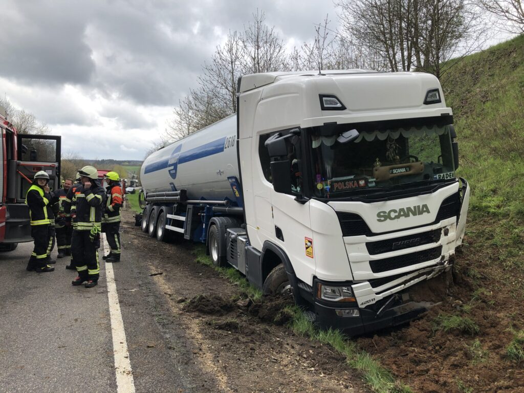 Rommersheim (B51/A60): Schwerer Verkehrsunfall - LKW-News aktuell und informativ
