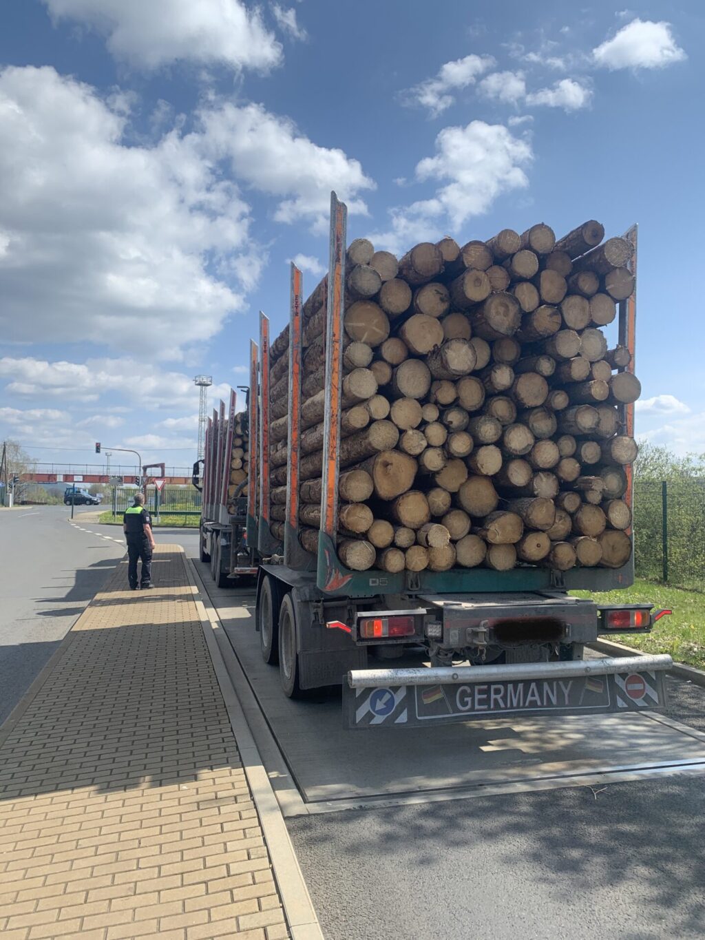 Saalfeld: Holztransporte rücken in den Fokus - LKW-News aktuell und informativ