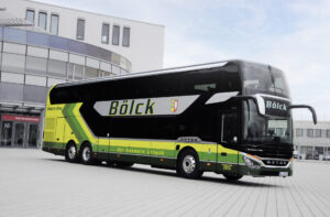 Daimler Buses: Doppeltes Reisevergnügen - LKW-News aktuell und informativ