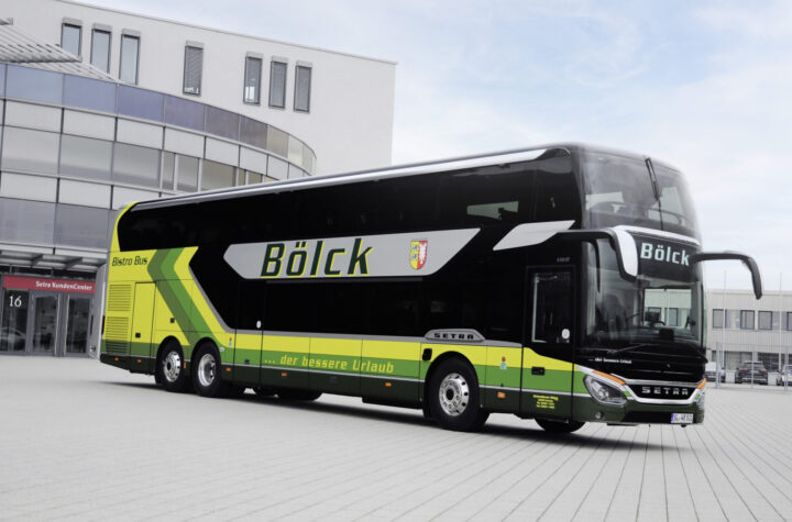 Daimler Buses: Doppeltes Reisevergnügen - LKW-News aktuell und informativ