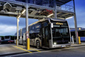 Neues Tochterunternehmen: Daimler Buses treibt Geschäft rund um schlüsselfertige E-Systeme voran - LKW-News aktuell und informativ