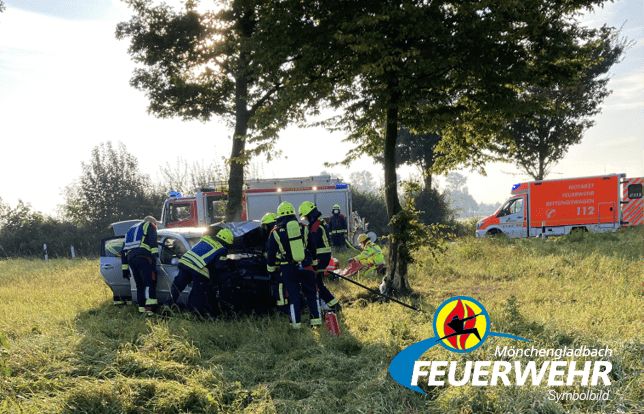 Willicher Damm/Lehmkuhlenweg: Verkehrsunfall mit zwei verletzten Personen - LKW-News aktuell und informativ