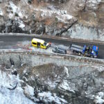 Sur: Frontalkollision zwischen Auto und Lieferwagen - LKW-News aktuell und informativ