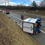 Kemmental: Mit Lieferwagen gekippt - LKW-News aktuell und informativ