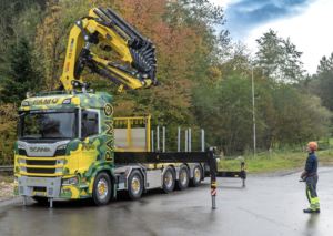 Stark und kompakt – HIAB-Kran für den Gerüstbau - LKW-News aktuell und informativ