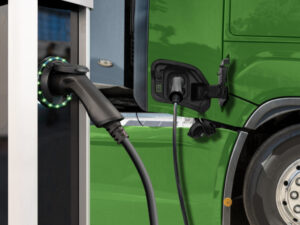 E-LKWs in der Logistik: Warum sich der Umstieg auf Elektromobilität wirtschaftlich lohnt - LKW-News aktuell und informativ