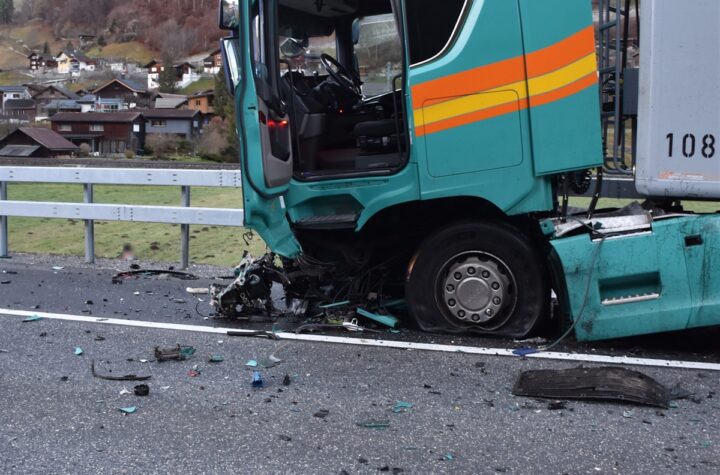 Schiers: Frontalkollision fordert zwei Todesopfer - LKW-News aktuell und informativ 1