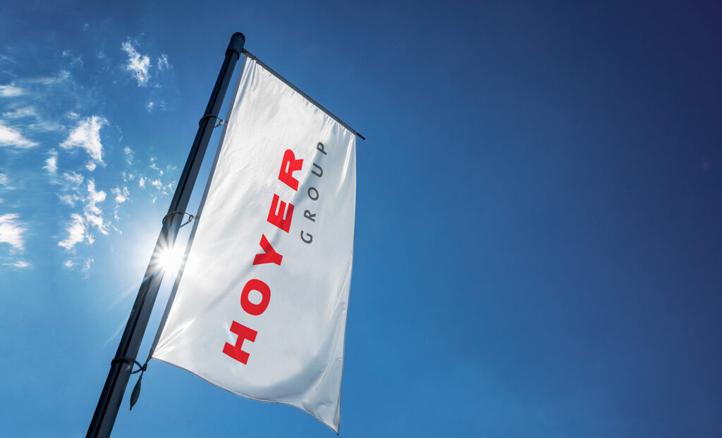 HOYER Group übernimmt Dantra Group: Stärkung des Netzwerks und nachhaltiges Wachstum - LKW-News aktuell und informativ